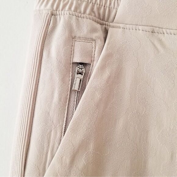 Athleta Brooklyn Textured Jogger in Cream Size 18 - Picture 15 of 16